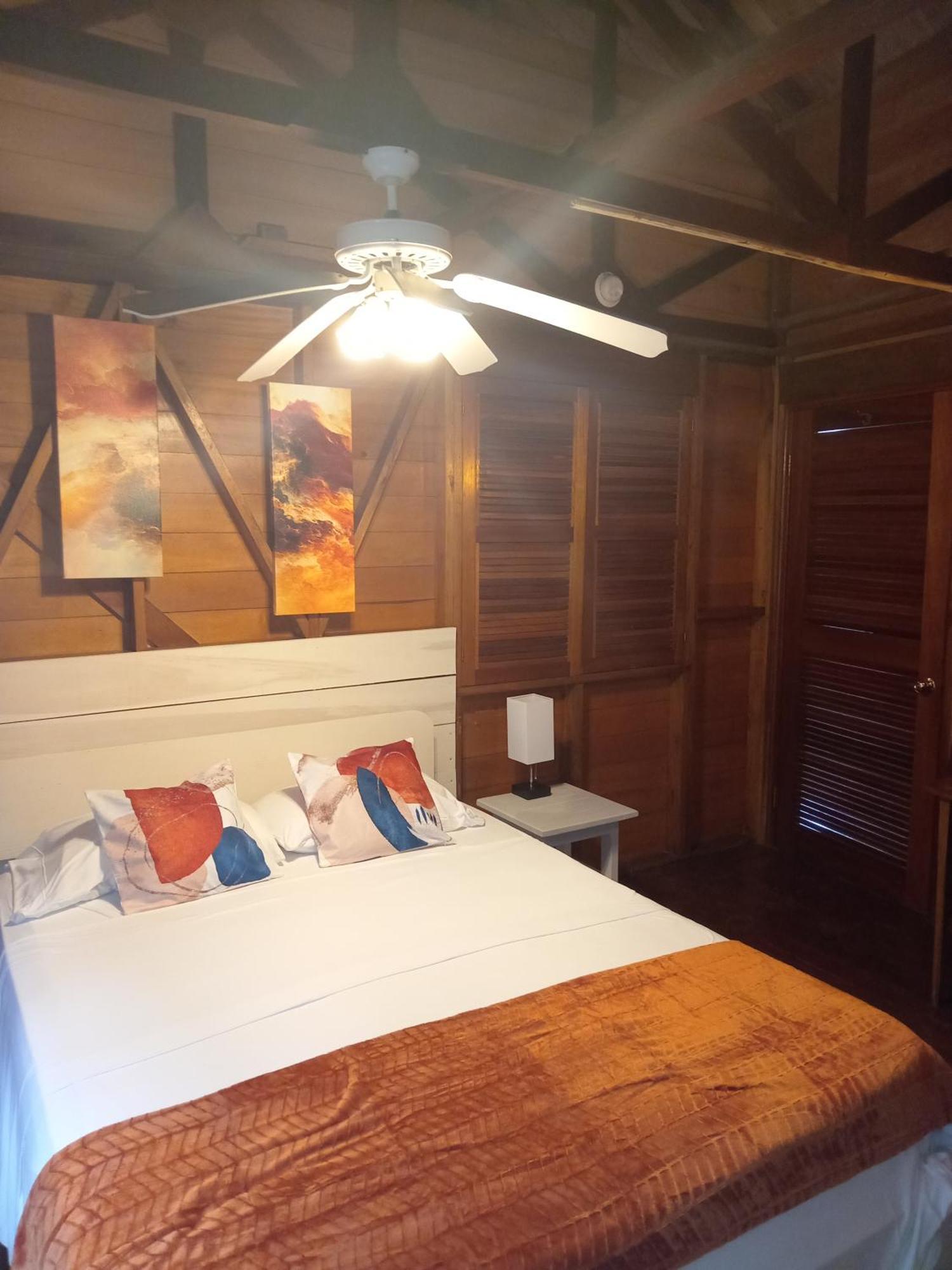 Villa Bahia Del Sol Bocas del Toro Eksteriør billede