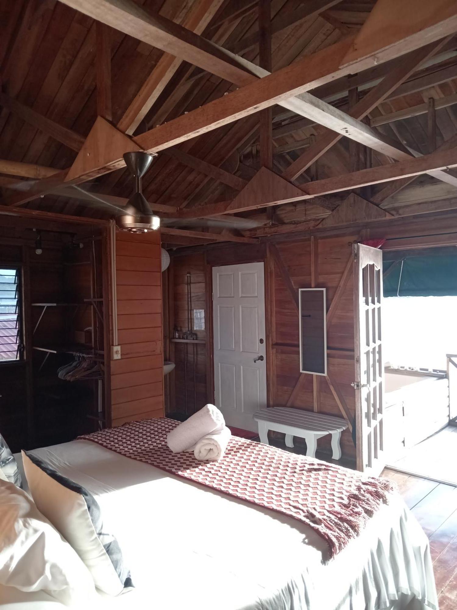 Villa Bahia Del Sol Bocas del Toro Værelse billede